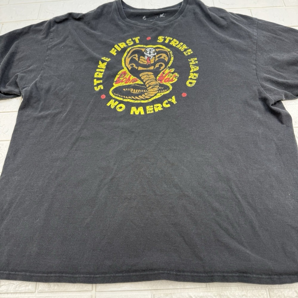Cobra Kai T-Shirt Men's  L Short Sleeve Strike First Strike Hard No Mercy Black